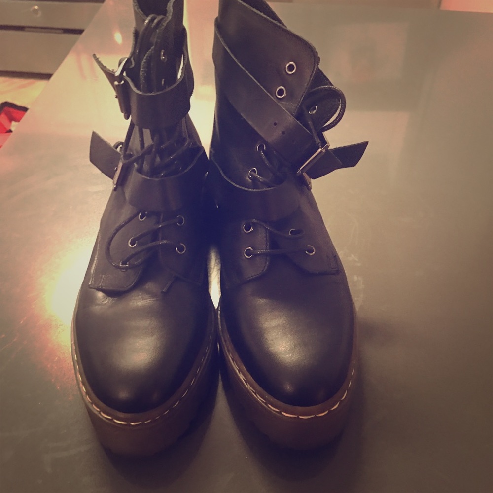 Women boots